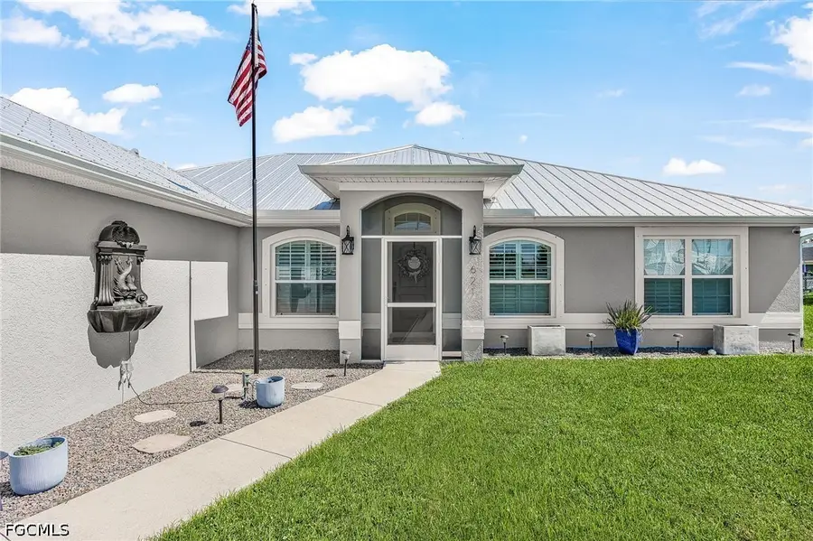 621 NW 18th Place, Cape Coral, FL 33993 - #3