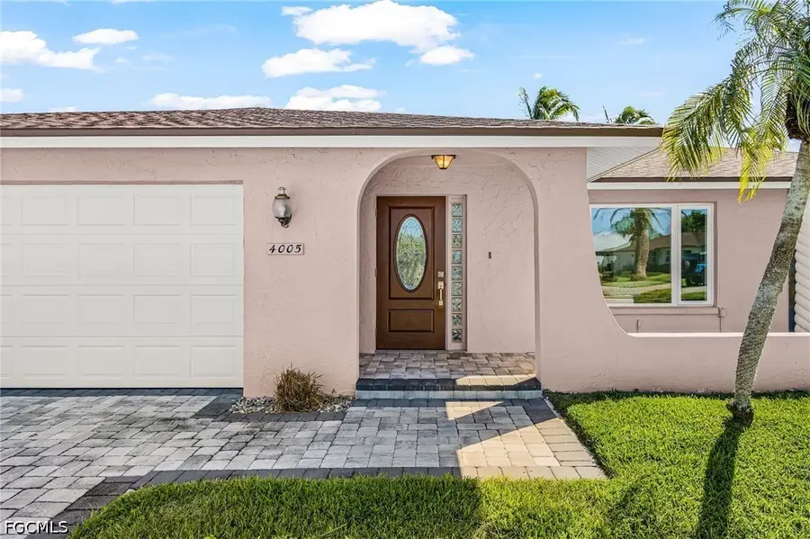 4005 SE 1st Avenue, Cape Coral, FL 33904 - #2