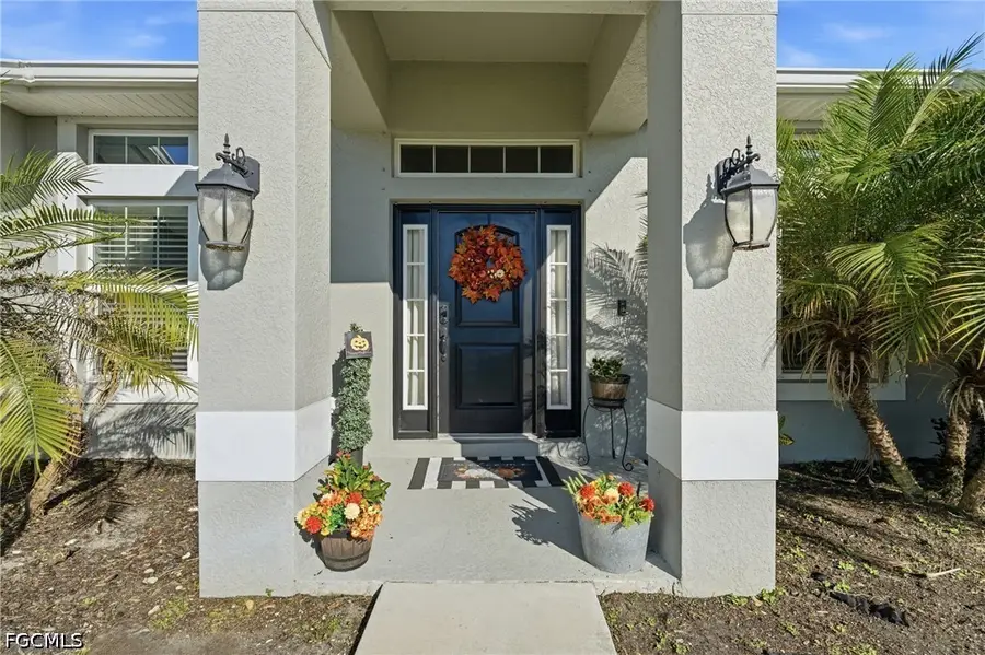 4025 NE 10th Place, Cape Coral, FL 33909 - #2