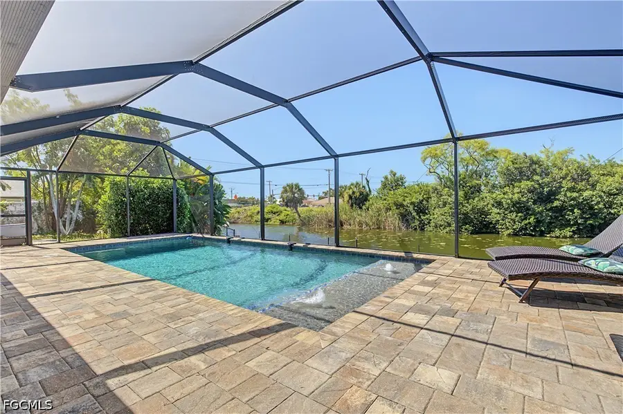 8 NE 8th Place, Cape Coral, FL 33909 - #2