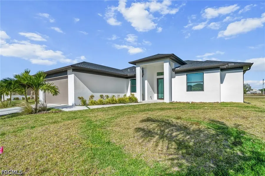 405 NE 15th Terrace, Cape Coral, FL 33909 - #2