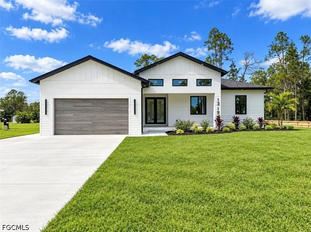 1319 Cleveland Avenue, Lehigh Acres, FL 33972 - #1