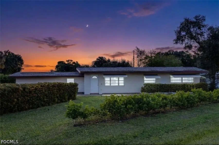 1667 Rudy Court Nw, Fort Myers, FL 33901 - #2