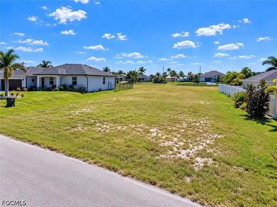 3520 NW 15th Lane, Cape Coral, FL 33993 - #3