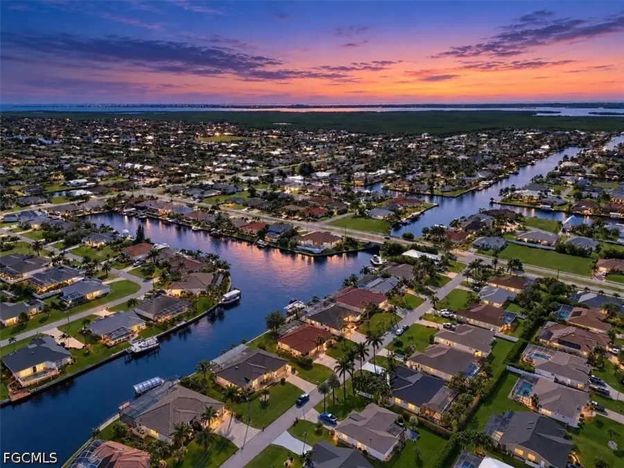 2310 SW 40th Terrace, Cape Coral, FL 33914 - #3