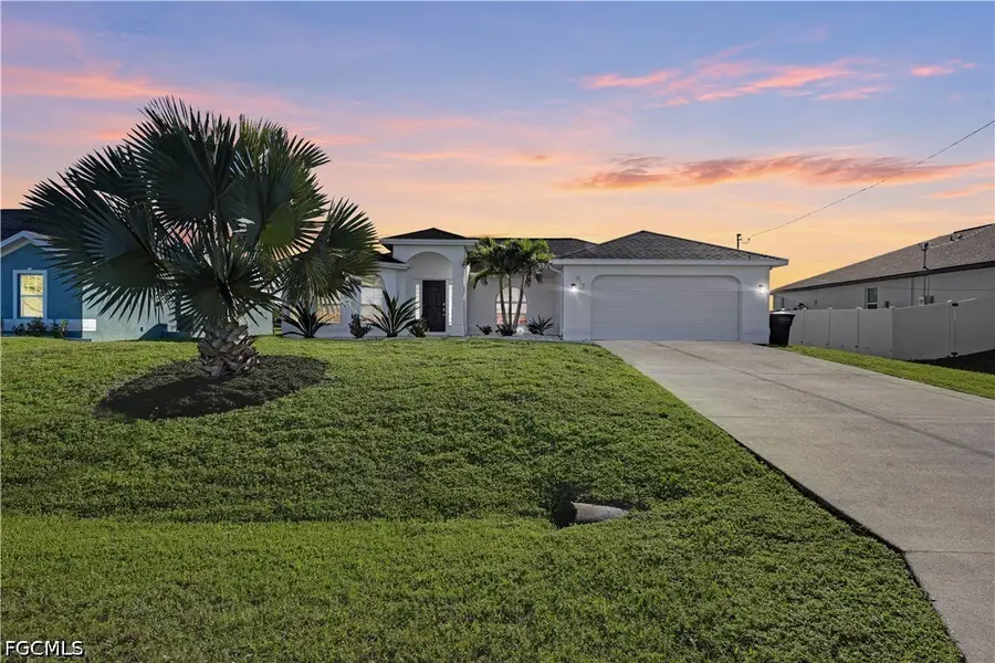 921 NW 8th Place, Cape Coral, FL 33993 - #3