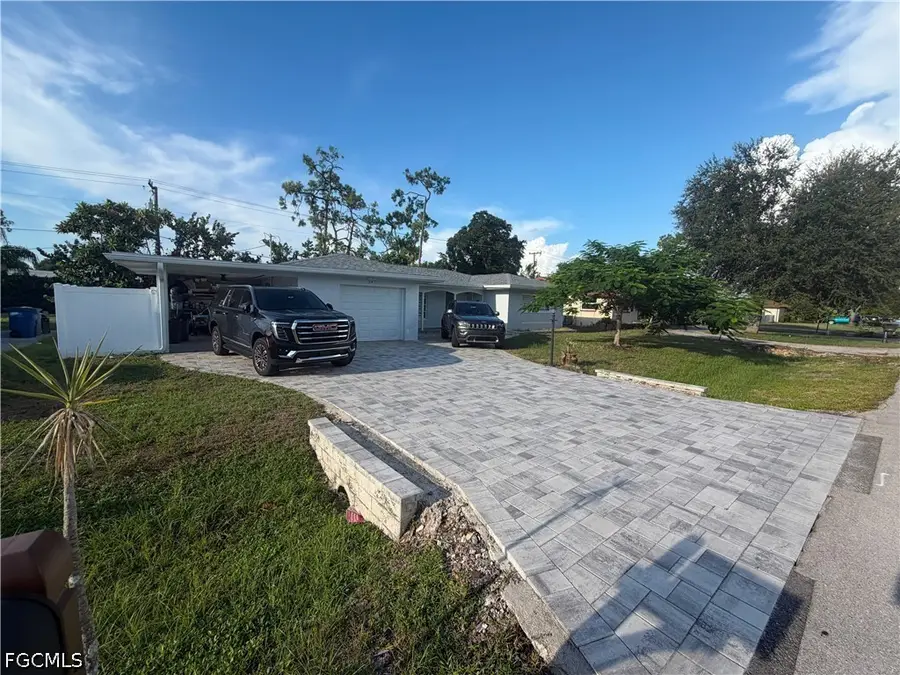 2267 Aldridge Avenue, Fort Myers, FL 33907 - #3