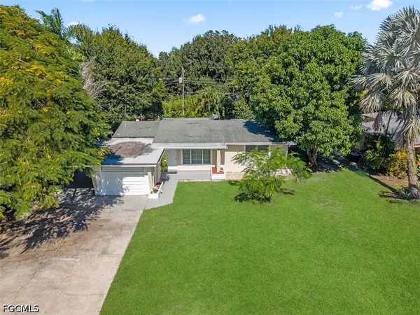 4051 Rainbow Drive, Fort Myers, FL 33916