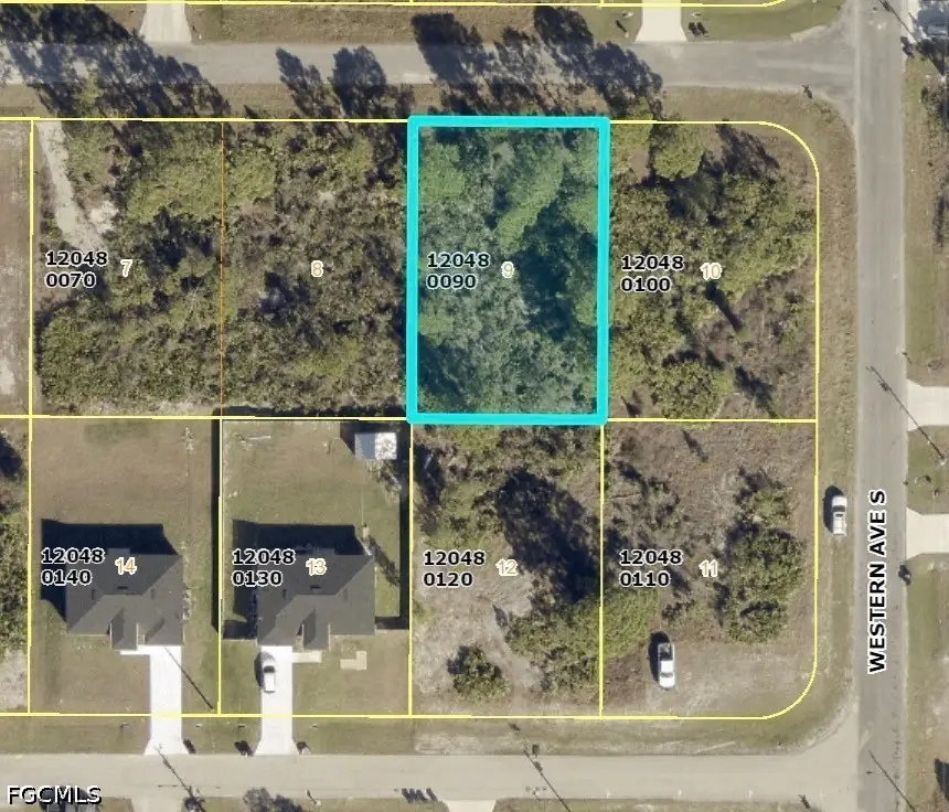 1076 Bells Street E, Lehigh Acres, FL 33974 - #3