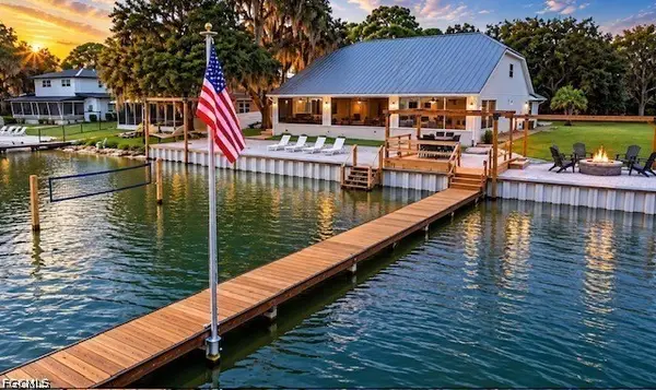 560 Lake June Road, Lake Placid, FL 33852