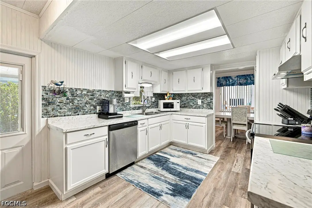 5712 Captain John Smith Loop, North Fort Myers, FL 33917 - #1