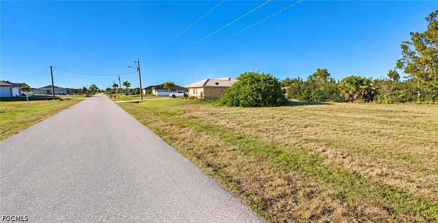 2372 NW 38th Place, Cape Coral, FL 33993 - #3