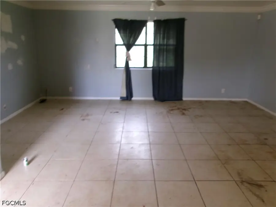902 Poinsettia Avenue, Lehigh Acres, FL 33972 - #3