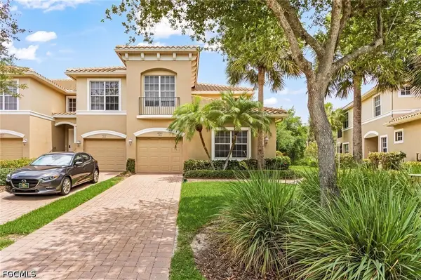 18921 Bay Woods Lake Drive #103, Fort Myers, FL 33908