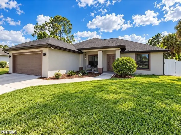 2809 9th Street W, Lehigh Acres, FL 33971