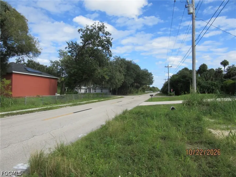 303 W 6th Street, Lehigh Acres, FL 33972 - #2