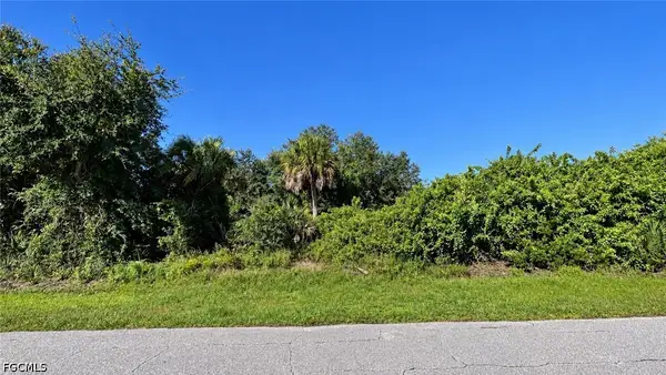 7169 Bougainvillea Street, Englewood, FL 34224