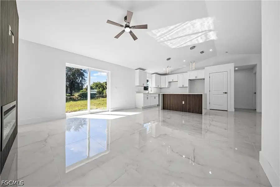 752 Calumet Street E, Lehigh Acres, FL 33974 - #2