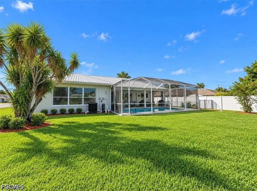 727 Milwaukee Boulevard, Lehigh Acres, FL 33974 - #2