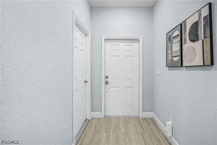 521 SW 8th Place, Cape Coral, FL 33991 - #3