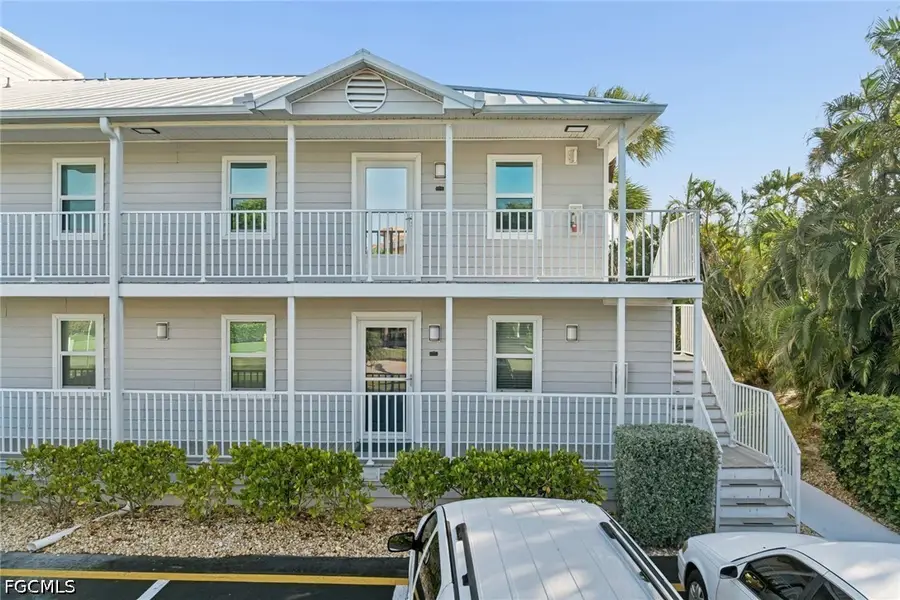 825 W Elkcam Circle #101, Marco Island, FL 34145 - #3