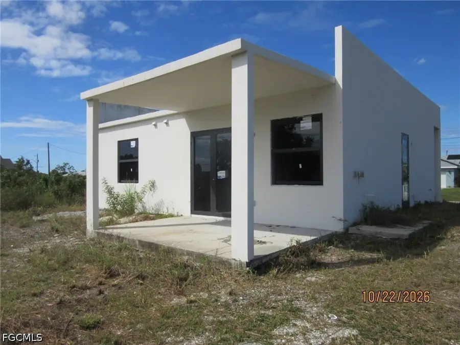 1165 Augusta Street E, Lehigh Acres, FL 33974 - #3