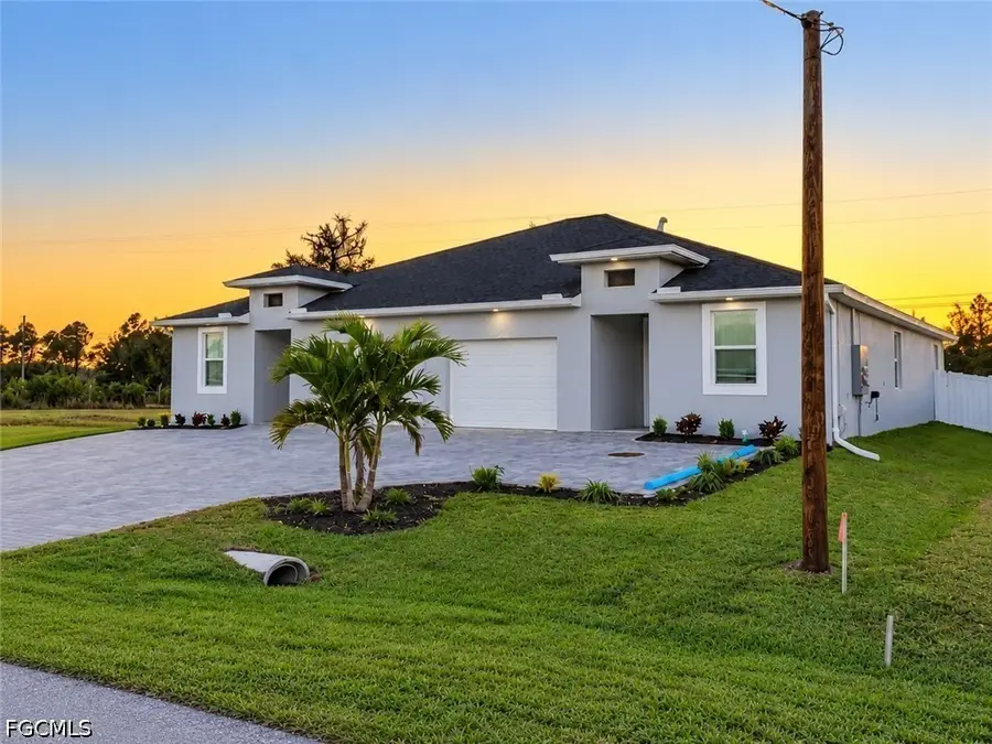 2510/2512 NW 15th Place, Cape Coral, FL 33993 - #2