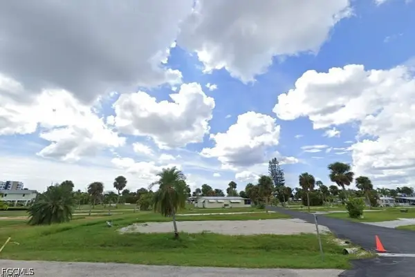 13621 Shoveler Drive, Fort Myers, FL 33908