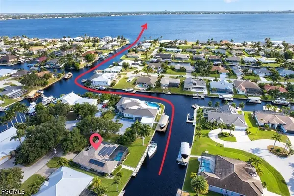 2522 SE 24th Avenue, Cape Coral, FL 33904