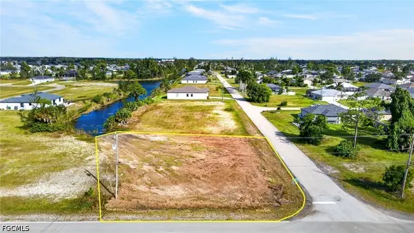 1135 NE 36th Lane, Cape Coral, FL 33909