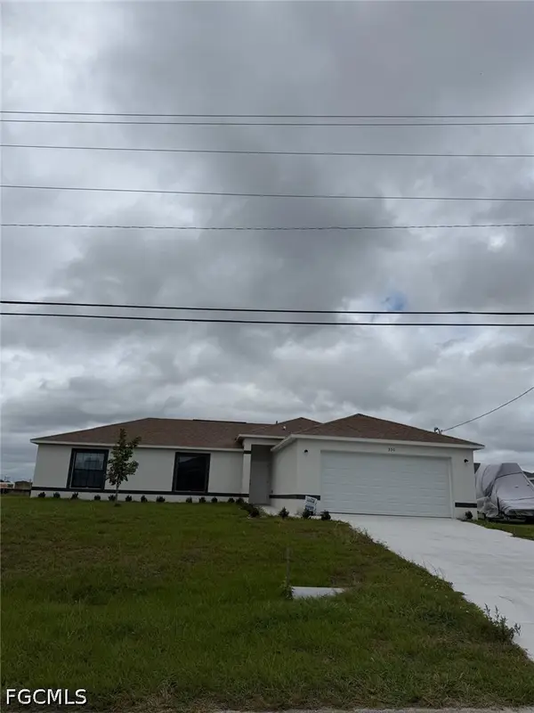 330 SW 11th Place, Cape Coral, FL 33991