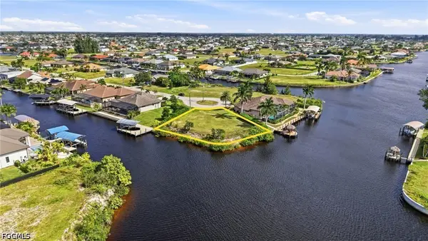1002 NW 39th Avenue, Cape Coral, FL 33993