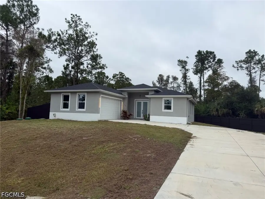 529 Knapp Street, Lehigh Acres, FL 33974 - #2