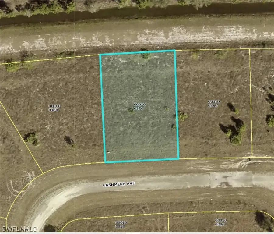 762 Cashmere Avenue, Lehigh Acres, FL 33974 - Image #1