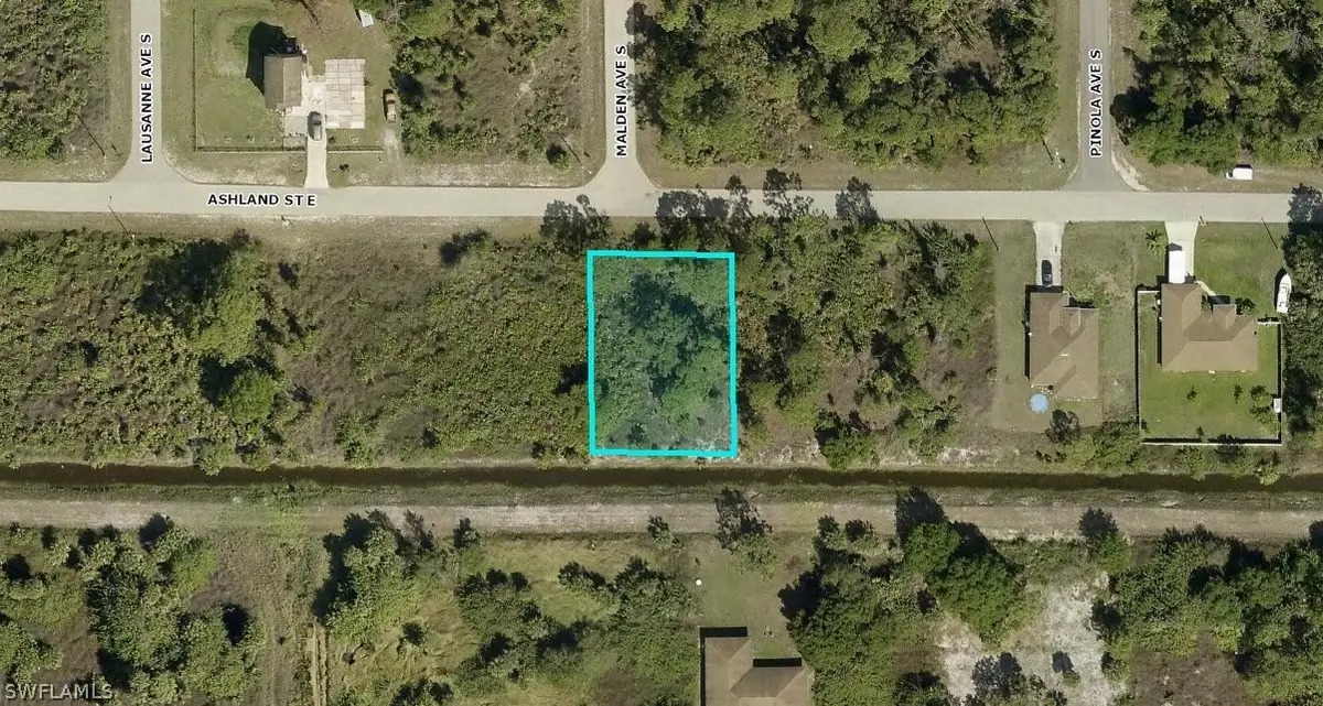 736 Ashland Street E, Lehigh Acres, FL 33974 - Image #1