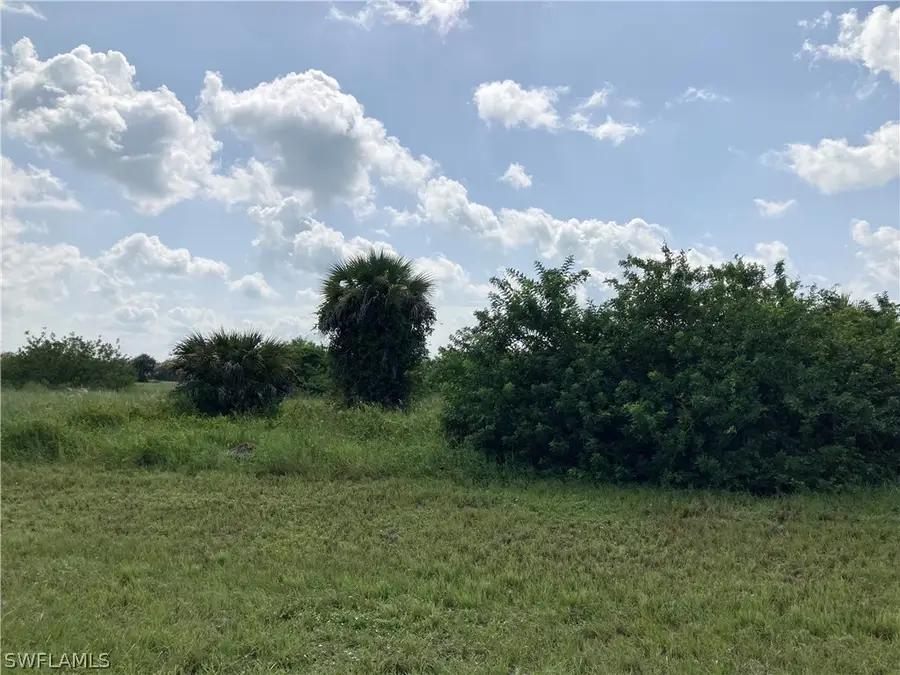 3049 E Briarwood Circle, Labelle, FL 33935 - Image #3