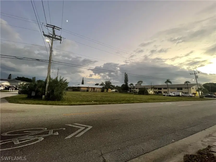 4902 Viceroy Street, Cape Coral, FL 33904 - Image #3