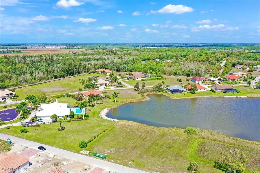 18013 Sandtrap Drive, Naples, FL 34114 - Image #2