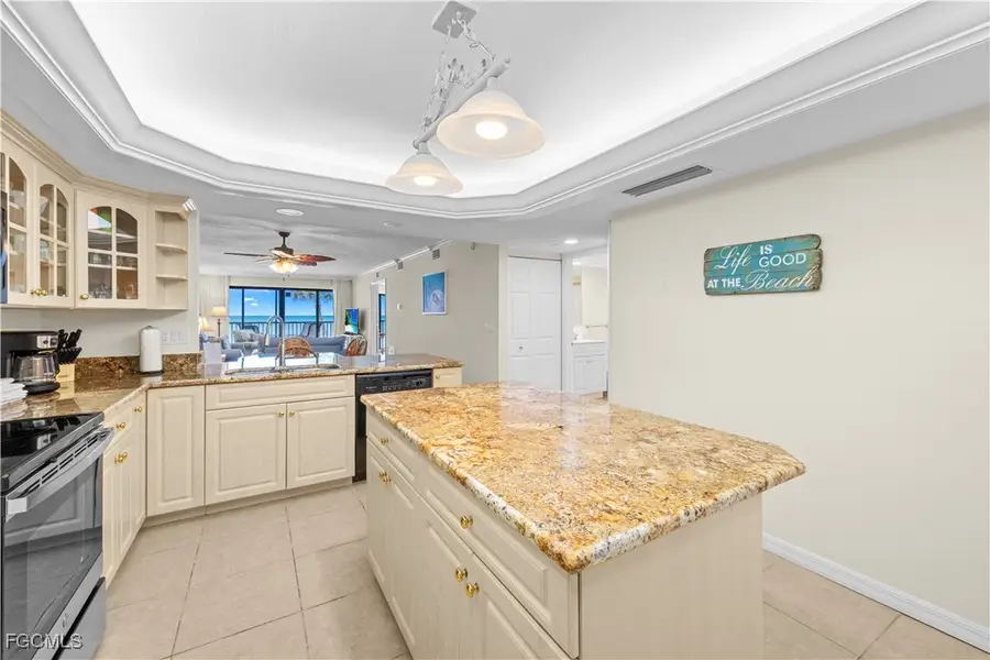 2445 W Gulf Drive #A25, Sanibel, FL 33957 - Image #3