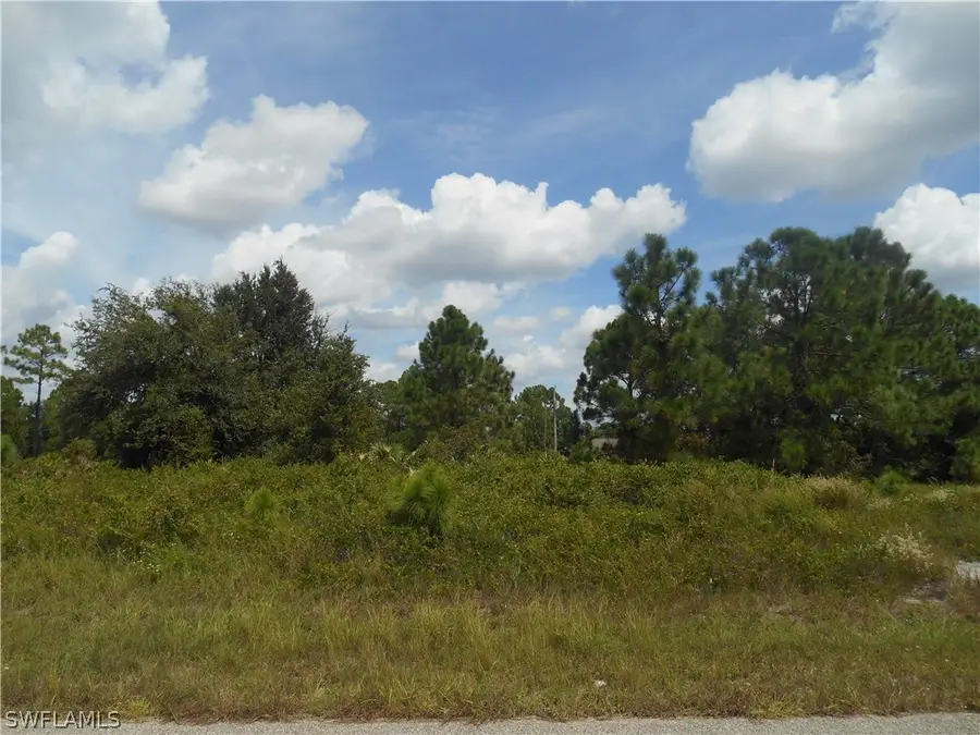 1031 Plymouth Street E, Lehigh Acres, FL 33974 - Image #2