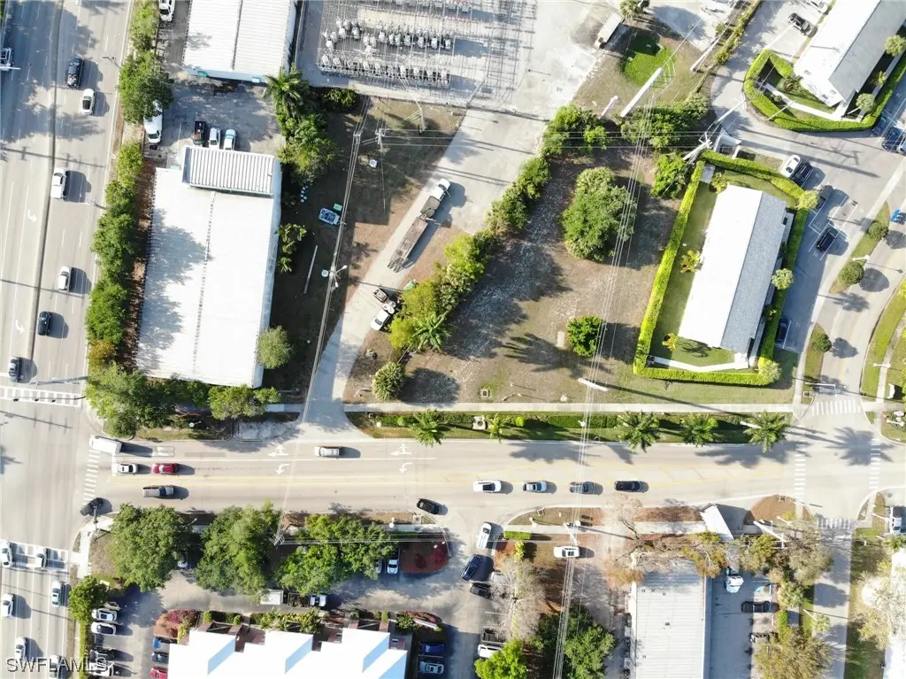 1202 5th Avenue N, Naples, FL 34102 - Image #1