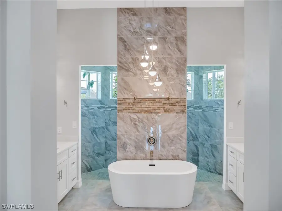 2563 SW 27th Avenue, Cape Coral, FL 33914 - Image #3