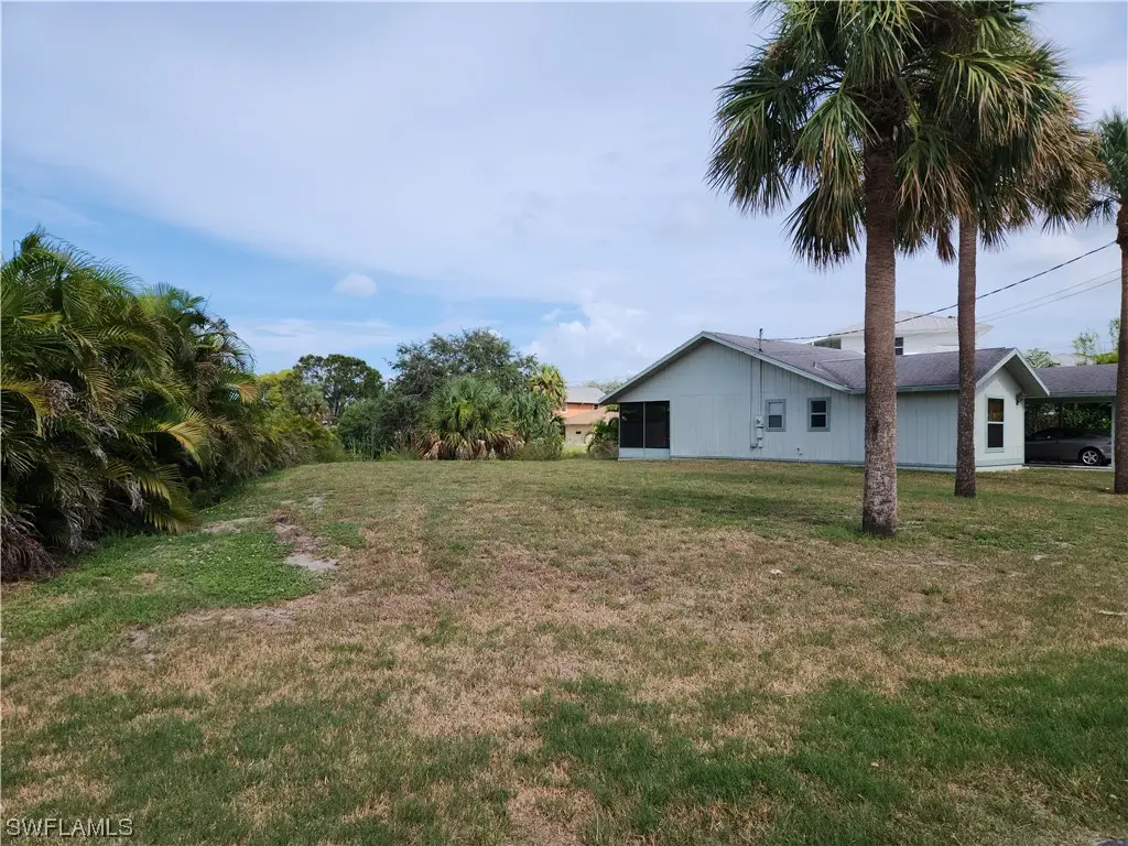 873 8th Court E, Naples, FL 34108 - Image #1