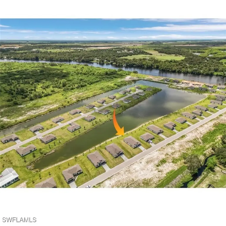 825 Gen D Macarthur Avenue, Labelle, FL 33935 - Image #2