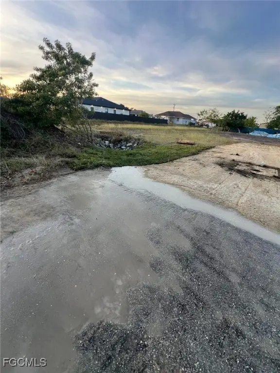 2718 24th Street Sw, Lehigh Acres, FL 33976 - #2