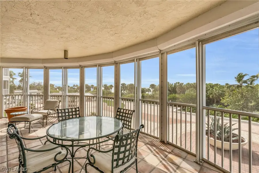 8111 Bay Colony Drive #104, Naples, FL 34108 - Image #3