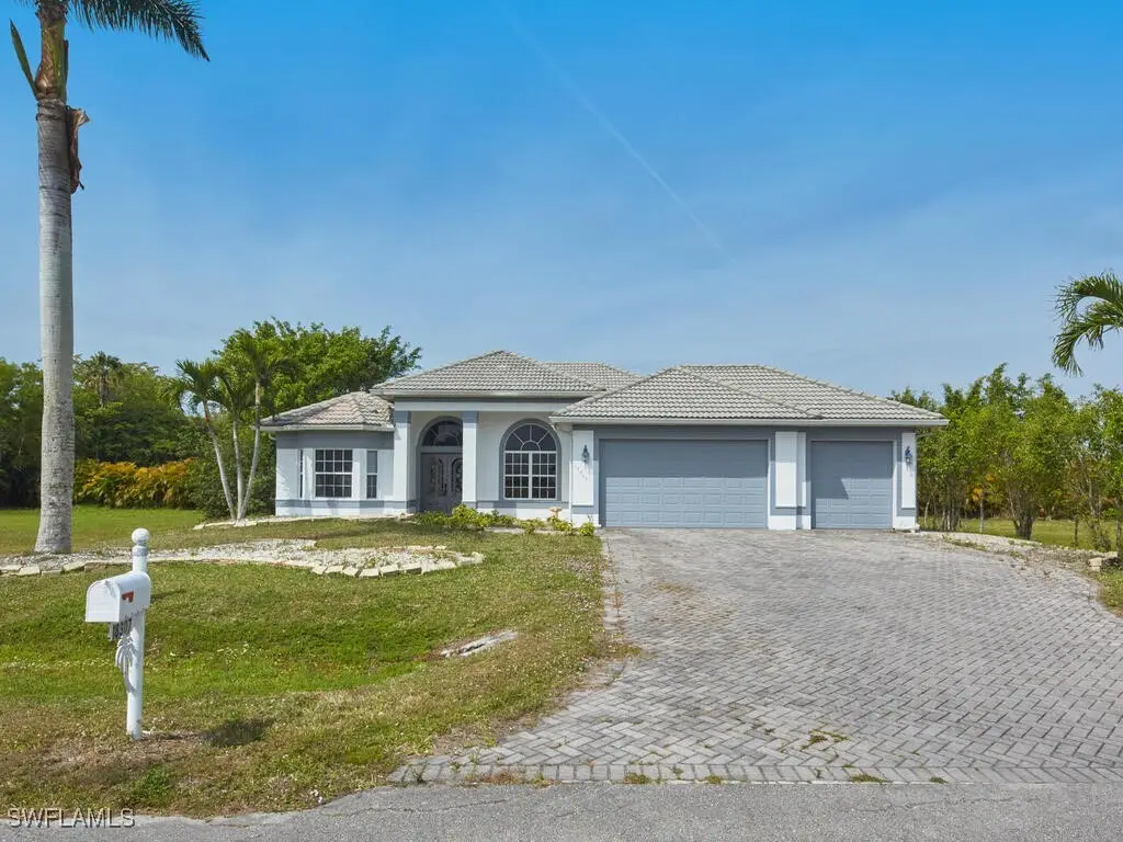 18307 Royal Hammock Boulevard, Naples, FL 34114 - Image #1