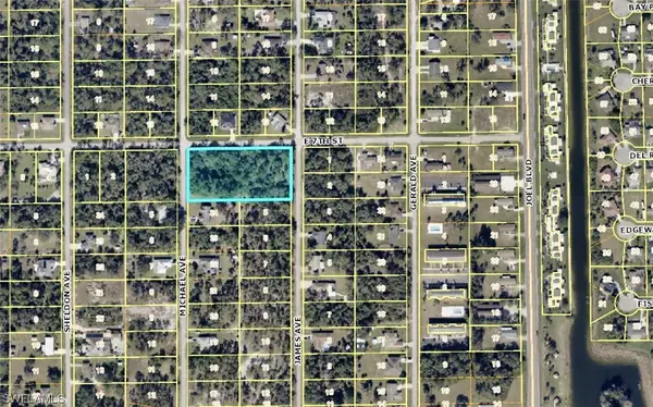 2004 E 7th Street, Lehigh Acres, FL 33936