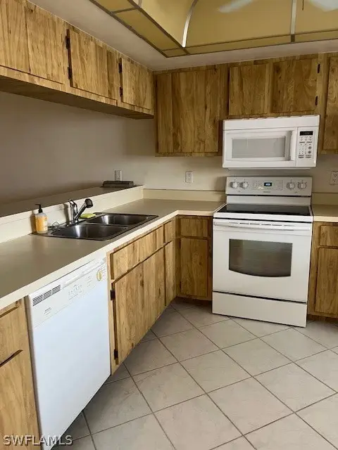 17456 Woodland Trace #E, Fort Myers, FL 33908 - Image #3