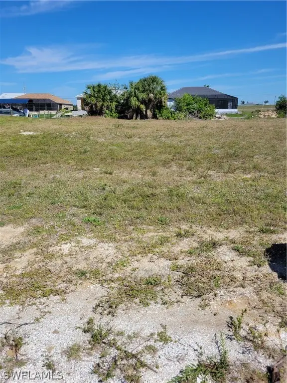 1015 NW 33rd Avenue, Cape Coral, FL 33993 - Image #3